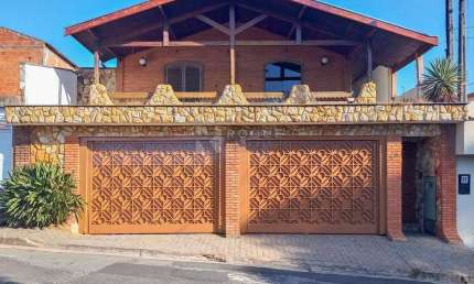 Casa Residencial para aluguel no bairro Jardim Anhanguera