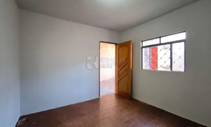 Casa Residencial à venda no bairro Jardim Hortência