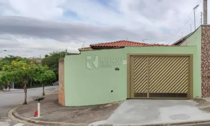 Casa Residencial para aluguel no bairro Vila Residencial Vale das Flores