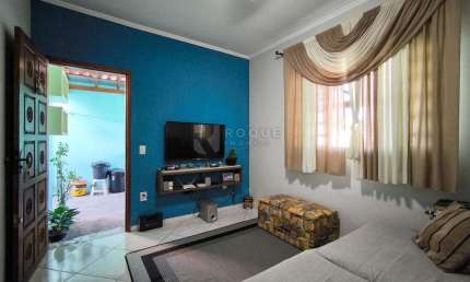 Casa Residencial à venda no bairro Jardim Lagoa Nova