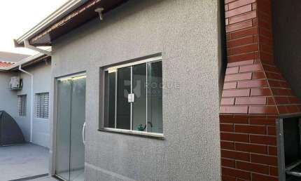 Casa à Venda | Conforto e Segurança para Sua Família