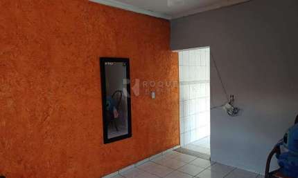 Casa Residencial à venda no bairro Jardim Residencial Roseira