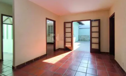 Casa Comercial à venda no bairro Vila Benedita Arruda