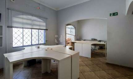Casa comercial à venda na Vila Claudia, Limeira 