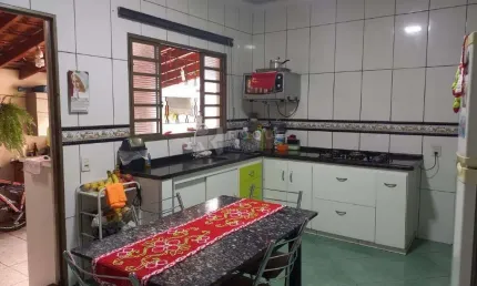 Casa comercial à venda no Parque Residencial Aeroporto, Limeira 
