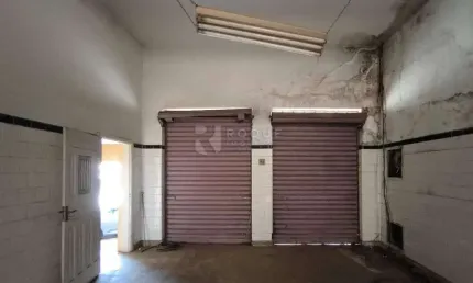 Casa Comercial à Venda – Excelente Potencial de Uso