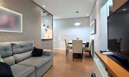 Belíssimo apartamento com 2 dormitórios no Condomínio Munique, pronto para morar. Aceita Financiamento e Aceita/estuda permutas.