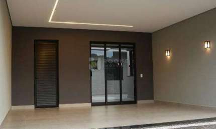 Casa em condomínio à venda no bairro Terras de São Bento II