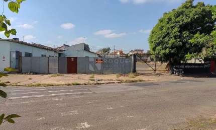 Terreno comercial para alugar no Jardim Nova Itália, Limeira 