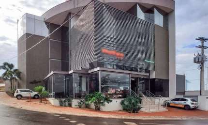 Prédio Comercial para aluguel no bairro Jardim Porto Real