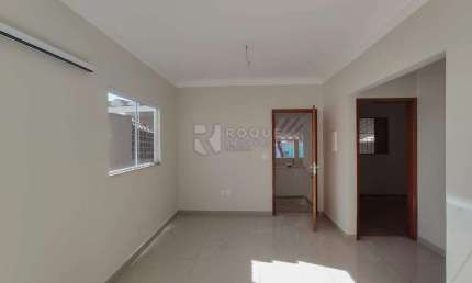 Casa Residencial à Venda com Duas Moradias no Mesmo Terreno!