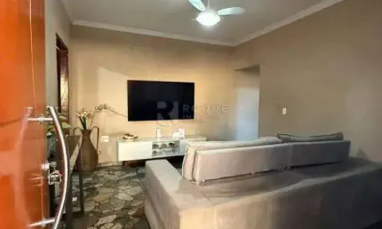 Casa residencial à venda – conforto e segurança para sua família!