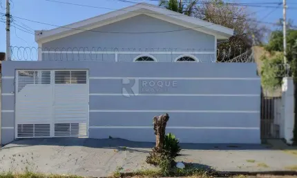 Casa com 3 quartos para alugar na Vila Rocha, Limeira 