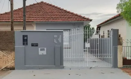 Casa Residencial para aluguel no bairro Vila Claudia