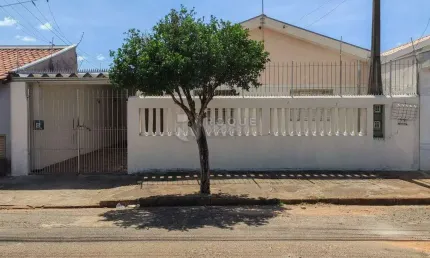 Casa Residencial para aluguel no bairro Jardim Nova Itália
