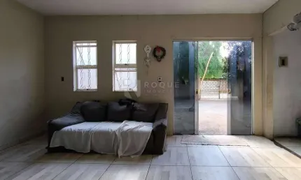 Casa ampla com 4 dormitórios (1 suíte) + edícula em terreno de 365m²