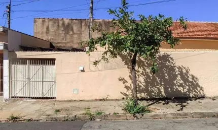 Casa Residencial para aluguel no bairro Vila São João