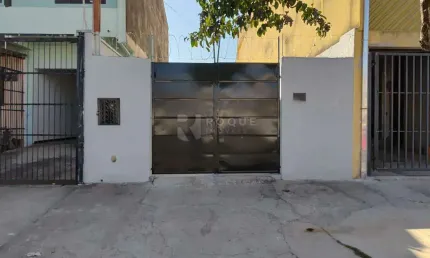 Casa Residencial para aluguel no bairro Jardim Lagoa Nova