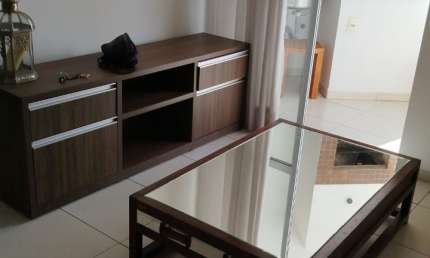 Apartamento em excelente estado e ótima localização.