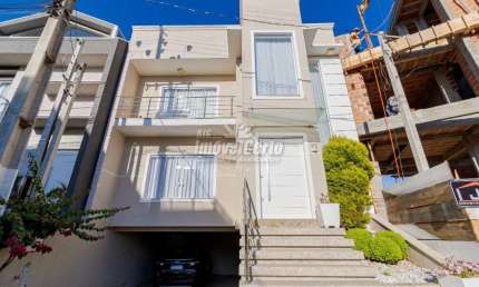 Casa com 3 quartos à venda na Rua Antônio Mendes de Siqueira, 246, Pinheirinho, Curitiba, 230 m2 por R$ 1.490.000