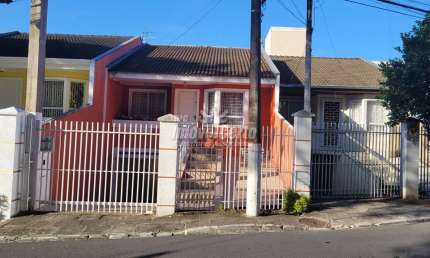 Casa com 3 quartos à venda na Rua Coronel Benedito Tertuliano Cordeiro, 60, Tingui, Curitiba, 136 m2 por R$ 590.000