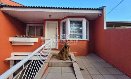 Casa com 3 quartos à venda na Rua Coronel Benedito Tertuliano Cordeiro, 60, Tingui, Curitiba, 136 m2 por R$ 590.000