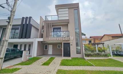 Casa em condomínio fechado com 3 quartos à venda na Rua Vereador Ângelo Burbello, Umbará, Curitiba, 162 m2 por R$ 949.000