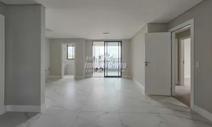 Apartamento com 3 quartos à venda na Avenida Senador Souza Naves, Cristo Rei, Curitiba, 101 m2 por R$ 1.211.291