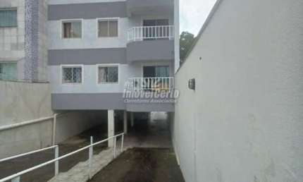 Apartamento com 3 quartos para alugar na Rua 21 de abril, Centro, Pinhais, 60 m2 por R$ 1.750