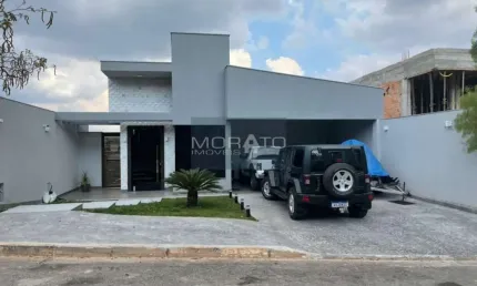 Casa à venda, 4 quartos, 2 suítes, 4 vagas, Estância Silveira - Contagem/MG