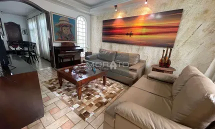 Casa à venda, 5 quartos, 1 suíte, 3 vagas, Glória - Belo Horizonte/MG