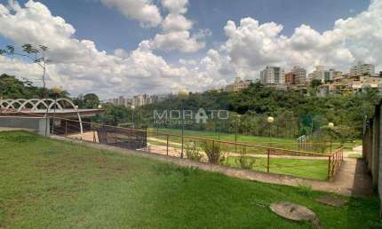 Lote com 420 m² a venda no condomínio Portal do Sol .