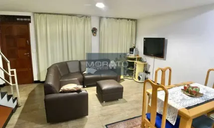 Excelente Casa geminada em ótima localização no Bairro Itatiaia