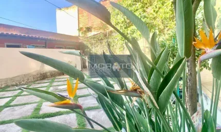 Casa 3 quartos com suíte e 03 vagas em excelente localização no Bairro Pedra Azul