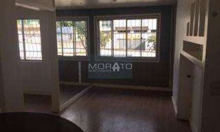 Apartamento Duplex com 4 quartos sendo 1 suíte com 1 vaga de garagem no bairro Cabral.