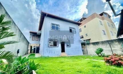 Casa à venda, 4 quartos, 3 suítes, 4 vagas, Arvoredo - Contagem/MG