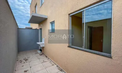 Área privativa 02 quartos, 01 vagas, bairro candelária