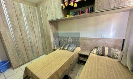 Linda Casa Geminada Com entrada individual 3 quartos com suíte