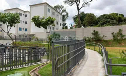 Apartamento de 02 quartos em ótima localização no Bairro Trevo