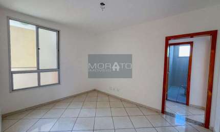 Apartamento com 02 Quartos, 02 Vagas, Elevador no Bairro Arvoredo II - Contagem MG
