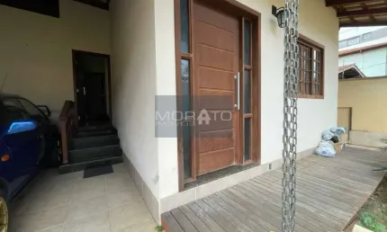 Casa com 4 quartos à venda na Rua Castelo Elvas, --, Castelo, Belo Horizonte