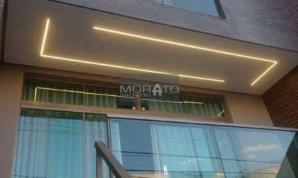 Excelente Casa 03 Quartos, Suíte e 03 Vagas, em frente ao Shopping Contagem