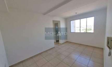 Excelente apartamento de 02 quartos em torre única com elevador