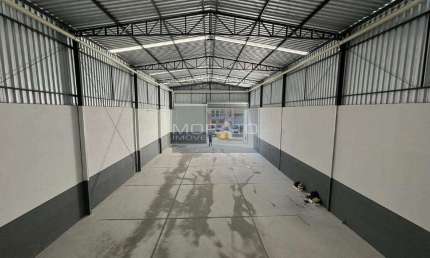 Oportunidade!Galpão de 360 m² no Vale das Orquídeas/Nacional em frente ao futuro Parque Ecológico
