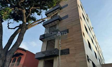 Área Privativa 3 Quartos, Suíte, 2 Vagas no Bairro Inconfidentes