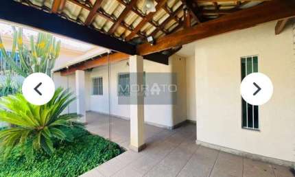 Casa com 3 Quartos e 4 banheiros à Venda, Bairro Jardim Riacho das Pedras