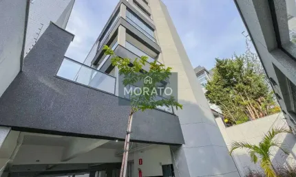 Área Privativa 4 Quartos, 2 Suítes, 3 Vagas no Bairro Liberdade