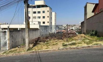 Terreno à venda na Rua Quatro, --, Arvoredo 2ª Seção, Contagem