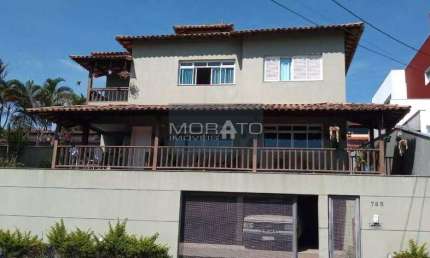excelente casa de 3 andares no Céu Azul garagem pra 4 carros e casa com aquecimento solar