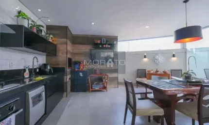 Área Privativa 4 Quartos, 3 Suítes, 6 Vagas de Garagem, no Bairro Liberdade.